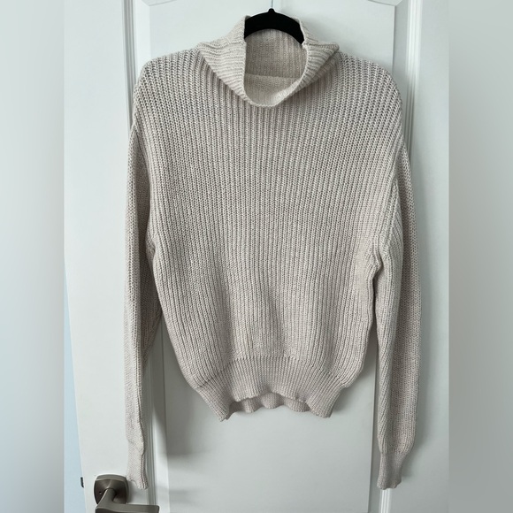 Aritzia Wilfred Cream Merino Wool Turtleneck Montpellier Sweater - Picture 7 of 13
